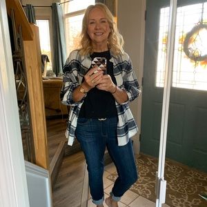 Meet your Posher, Janine